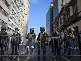 بيرو.. النيابة العامة تستجوب رئيسة البلاد في فضيحة ساعات "روليكس"