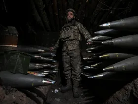 خطة السلام "المحدثة" تنتظر موقف روسيا.. وزيلينسكي يُلمّح إلى احتمال الانسحاب من شرق أوكرانيا