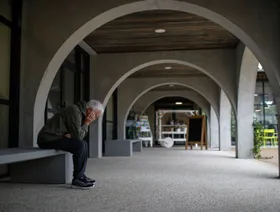 ارتفاع سكر الدم الحاد بعد تناول الطعام يزيد من مخاطر الإصابة بألزهايمر