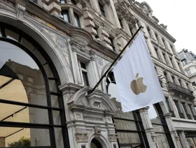 أبل ترفع مكافآت الكشف عن أخطر الثغرات البرمجية إلى 2 مليون دولار