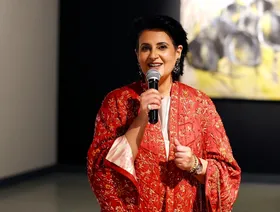 هلا آل خليفة ترصد الجمال الخام في "بر وبحر"