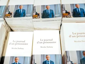 ثلاثة أسابيع في السجن جعلت من ساركوزي كاتباً تراجيدياً