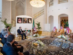 وزيرا خارجية السعودية وإيران يبحثان هاتفياً مستجدات "المفاوضات النووية"
