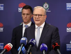 بعد هجوم سيدني.. أستراليا تعلن عن أكبر برنامج لشراء الأسلحة من مالكيها