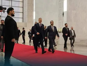 وفد تركي يصل دمشق لبحث إجراءات دمج "قسد" في الجيش السوري