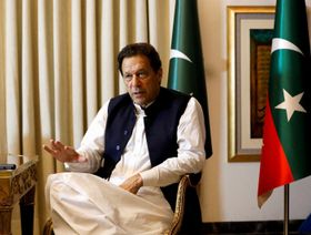 باكستان.. لجنة الانتخابات ترفض ترشح عمران خان في دائرتين