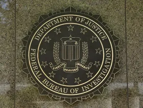 دعوى قضائية تتهم البيت الأبيض بفرض نفوذ "غير مسبوق" على FBI