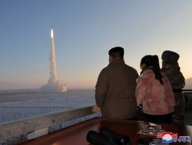 زعيم كوريا الشمالية يحذر من "هجوم نووي": لا تستفزونا