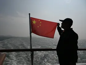 الصين تحذر اليابان من نشر صواريخ قرب تايوان: سنسحق أي تدخلات أجنبية