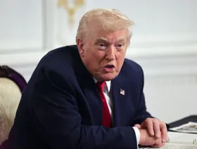 سيناتور جمهوري في إنديانا يعارض إعادة تقسيم الدوائر إثر "عبارة مهينة" من ترمب