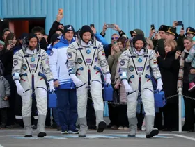 رائد فضاء أميركي على متن مركبة روسية تلتحم بمحطة الفضاء الدولية