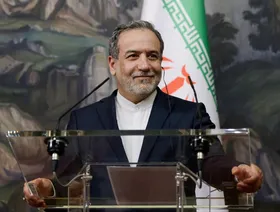 وزير الخارجية الإيراني من بكين: الحكم على المحادثات مع واشنطن "سابق لأوانه"