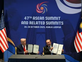 ترمب يوقع اتفاقات للتجارة والمعادن الأرضية في جنوب شرق آسيا