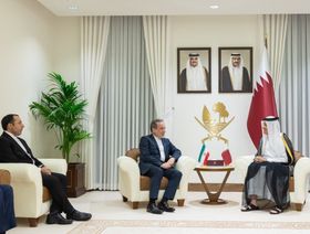 وزير الخارجية القطري يلتقي عراقجي ويرحب باستئناف محادثات طهران وواشنطن