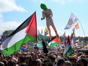 منظمو مهرجان "جاستونبري": الهتافات ضد الجيش الإسرائيلي أصابتنا بالفزع