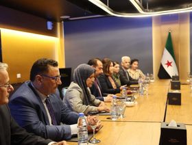 مصدر لـ"الشرق": الحكومة السورية والإدارة الذاتية تجنبا القضايا الخلافية في أول لقاء بدمشق