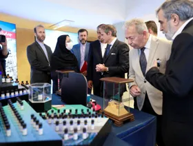 مفاوضات أميركا وإيران.. رئيس الموساد ووزير إسرائيلي يلتقيان ويتكوف قبل جولة روما