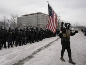 ترمب هدد بتفعيله في مينيسوتا بعد تصاعد الاحتجاجات.. ما هو "قانون التمرد"؟