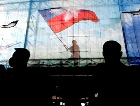 تايوان.. زعيمة المعارضة تحذر من خطر الحرب وتدعو لعهد سلام مع الصين