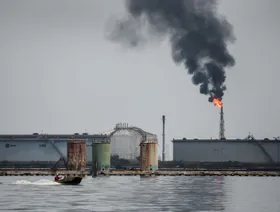 أميركا ونفط فنزويلا.. ما هي خيارات كاراكاس؟