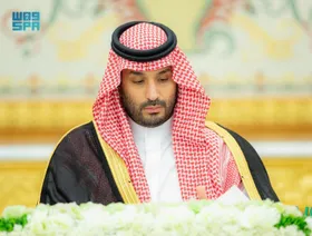 ولي العهد السعودي يتلقى اتصالاً هاتفياً من الرئيس الإيراني