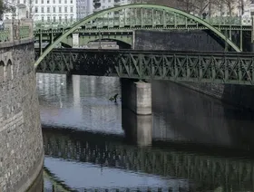 فيينا تسعى لإدراج أكشاك النقانق بقائمة اليونسكو للتراث غير المادي