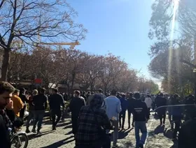 إيران.. تواصل الاحتجاجات لليوم الرابع ومحاولات لاقتحام مبنى حكومي