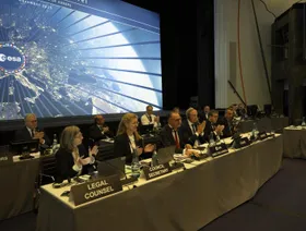 دول أوروبية توافق على زيادة 30% في ميزانية للفضاء للحاق بأميركا والصين