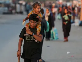 بلينكن يبحث عن "حل وسط" في جولة جديدة.. و"حماس" تسلم ردها على "خطة بايدن" مكتوباً السبت