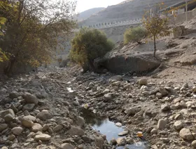 أزمة المياه تتفاقم بإيران.. ومخاوف من تحول طهران لمدينة غير صالحة للحياة