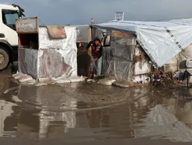 شتاء غزة.. تحذيرات أممية من كارثة إنسانية جديدة