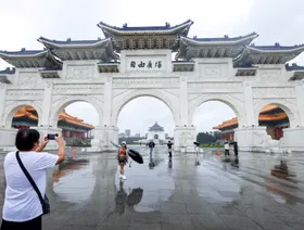 تايوان تستعد لاقتراب الإعصار فونج وونج بإجلاء 3 آلاف