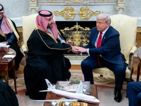 بعد طلب من ولي العهد السعودي.. ترمب يقود تحركات أميركية لحل أزمة السودان