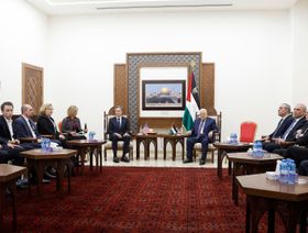 مسؤول فلسطيني: عباس اقترح على بلينكن حلاً ينهي الصراع مع إسرائيل للأبد