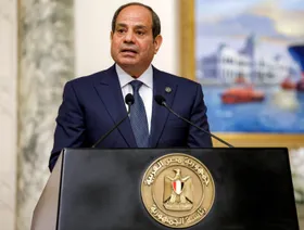 السيسي يدعو إلى نشر قوات دولية في غزة وبدء إعادة الإعمار فوراً