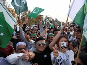 بعد إعلان وقف النار.. باكستان تتوقع حل الخلافات بشأن المياه وكشمير عبر محادثات مع الهند