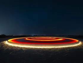 "دليلك نجم سهيل".. فنون تضيء ليل أبوظبي والعين