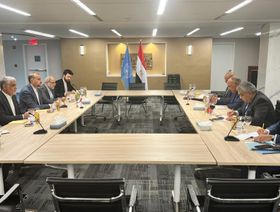 مصر وإيران تبحثان "محددات وضوابط" تطوير العلاقات الثنائية