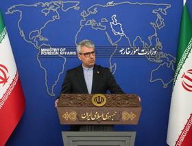 إيران تنفي طلب عقد لقاء مع مسؤولين أميركيين