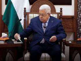 الرئيس الفلسطيني: غزة مسؤولية السلطة وسنتحرك فور وقف العدوان