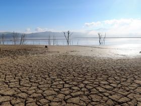 وسط مخاوف من آثار اقتصادية.. تغير المناخ وراء انخفاض المياه الجوفية حول العالم