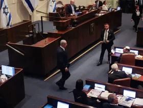 الكنيست يصادق على القراءة الأولى لمشروع قانون "إعدام الأسرى الفلسطينيين"