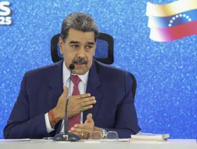 المهمة الأميركية في كاراكاس. مكافحة المخدرات أم إجبار مادورو على التنحي؟