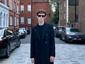 مستشار فاراج: بريطانيا كانت ستصبح أفضل لو لم تشارك في الحرب العالمية الثانية