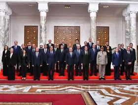 مصر.. تغيير حكومي واسع يشمل وزراء الدفاع والخارجية والمجموعة الاقتصادية