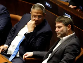 نتنياهو يعين طاقماً مصغراً من 6 وزراء لإدارة المرحلة الثانية من اتفاق غزة