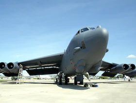 الولايات المتحدة تخطط لنشر قاذفات B-52 في أستراليا