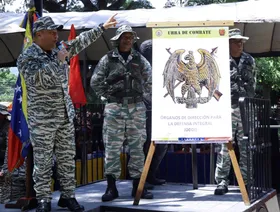 أميركا وفنزويلا على صفيح ساخن.. ماذا يحدث في كراكاس؟