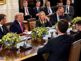 جهود ترمب لإنهاء حرب أوكرانيا تثير مخاوف جديدة بشأن مستقبل "الناتو"