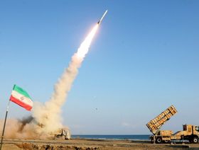 إيران تستهدف قاعدة العديد الأميركية في قطر بهجوم صاروخي